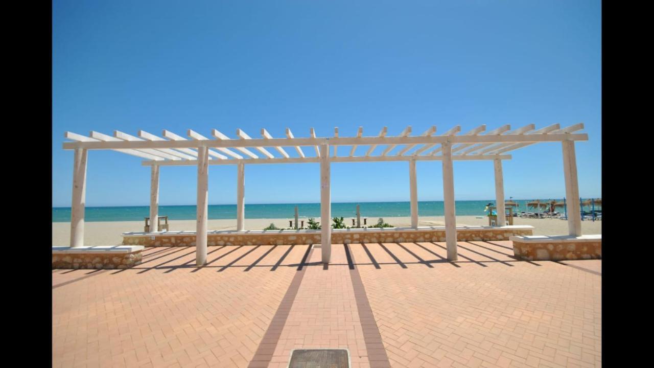 Mi Rancho Apartment ฟูเอนฮิโรลา ภายนอก รูปภาพ